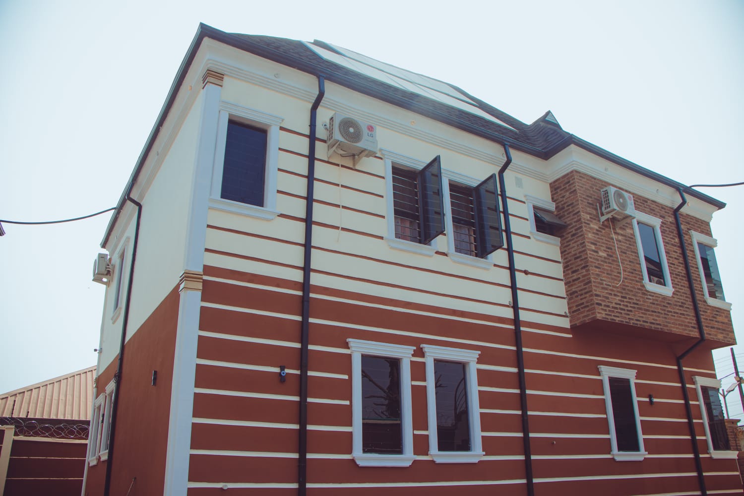2 Bedroom Flat | Ayoola Suite and Apartments
